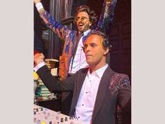 
      
      DJ Ganesh gets applauded by Karan Johar 
      
      