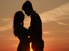 
    Study finds whether passion, intimacy in relationships were affected by COVID-19 lockdowns
    