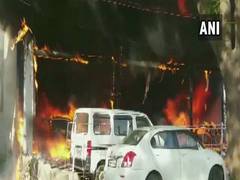 
      
      Fire breaks out at a car showroom in Betul
      
      