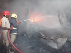 
      
      Fire breaks out in plastic godown in Hyderabad, no casualty...
      
      