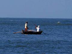 
      
      TN: Rameswaram fishermen rescue 2 Sri Lankan fishermen
      
      
