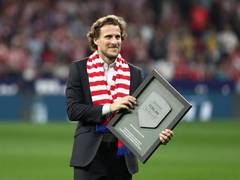 
      
      Diego Forlan takes charge of Uruguayan giant Penarol
      
      