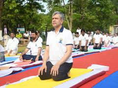 
      
      Ashwini Vaishnaw leads Yoga Day celebrations from Odisha
      
      