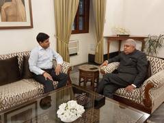 
      
      WB Guv meets CAB president, discusses cricket potential in state
      
      