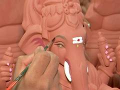 
      
      Covid effect: Mumbai Ka Raja to have 4-feet Ganesh idol
      
      