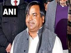 
      
      UP: ED questions ex-UP minister Gayatri Prajapati in sand...
      
      