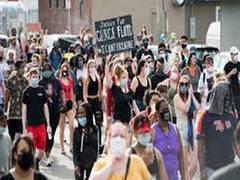 
      
      US federal officials sought 'heat ray' device to disperse...
      
      