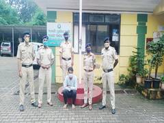 
      
      Haryana youth dupes Goa man of Rs 4 lakhs on e-commerce...
      
      