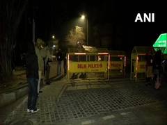 
      
      Tight security outside EVM 'Strong Room' in Delhi
      
      