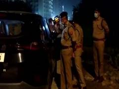 
      
      2 shot dead in Greater Noida residential area
      
      