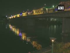 
      
      Ahmedabad streets decked up to welcome Trump
      
      