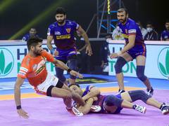
      
      Pro Kabaddi League: Gujarat Giants hold Dabang Delhi KC to...
      
      
