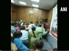 
      
      MP: Woman hits govt official with slipper 
      
      