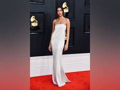 
      
      Hailey poses on Grammys red carpet weeks after hospitalisation
      
      