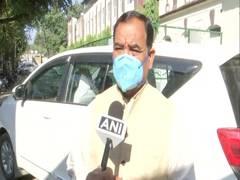 
      
      Harak Singh Rawat's announcement of not contesting 2022...
      
      