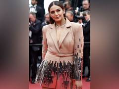 
      
      Huma Qureshi arrives in France for Cannes
      
      