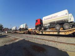 
      
      COVID-19: Oxygen Express from Hapa reaches Kota 
      
      
