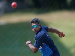 
      
      Sri Lanka Legends defeat Australia Legends by seven runs
      
      