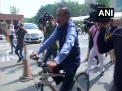 
      
      Harsh Vardhan cycles to office to take charge as Minister of...
      
      