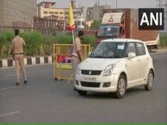 
      
      Rigorous police checks at Delhi-Gurugram border to ensure...
      
      