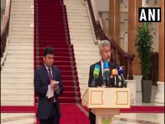
      
      EAM Jaishankar discusses bilateral ties with Tajikistan President
      
      