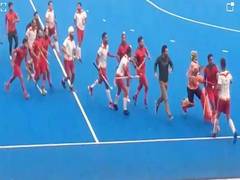 
      
      A brawl breaks out between teams during hockey match
      
      