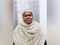 
      
      Hyderabad woman appeals to MEA to bring her daughter stranded...
      
      