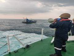 
      
      Cyclone Tauktae: 4526 fishing boats of Maharashtra, 2258...
      
      