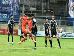 
      
      Roundglass Punjab beat Mohammedan SC to blow open title race
      
      