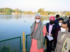 
      
      J-K LG visit twin lakes in Jammu, reviews developmental work
      
      