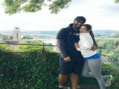 
      
      Malaika Arora calls Arjun Kapoor her 'sunshine'
      
      