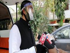 
      
      Delhi launches free bus service to boost vaccination drive
      
      