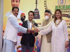 
      
      Maharashtra Governor Bhagat Singh Koshyari honours Sujeet...
      
      