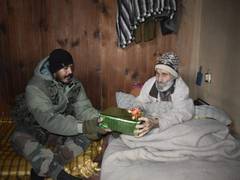 
      
      J-K: Indian Army carries out 'Khairiyat' Patrol for Veterans
      
      