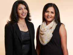 
      
      StyleNook makes fashion fun and easy for Indian shoppers!
      
      