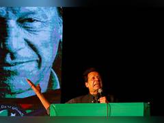 
      
      Pakistan: Can country be held back to appoint new army chief
      
      