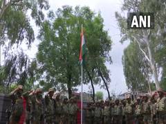 
      
      Indian Army hoists national flag in Naushera
      
      