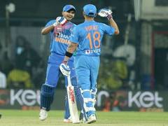 
      
      India thrash Sri Lanka by 7 wickets in second T20I, take 1-0 lead
      
      