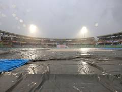 
      
      First Test: Day one called off due to rain, India to resume...
      
      