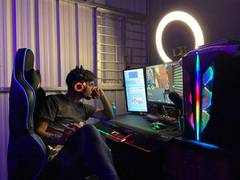 
      
      Young Indian entrepreneur Ishwar Shekhar providing some cool...
      
      