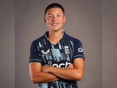 
      
      Hobart Hurricanes sign Issy Wong for WBBL 08
      
      