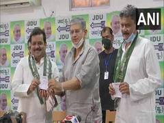 
      
      Bihar: Former DGP Sunil Kumar, RJD leader Harshvardhan Singh...
      
      