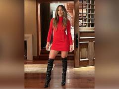 
      
      Jennifer Lopez drops first post-wedding picture
      
      