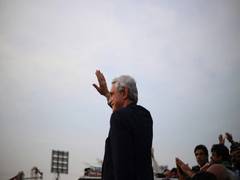 
      
      PTI lawmakers warn Imran Khan govt, propose quitting...
      
      