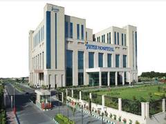 
      
      Jaypee performs one-of-its-kind spinal treatment via Endoscopy
      
      
