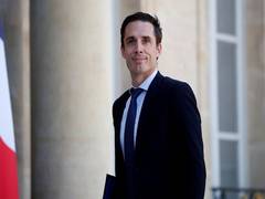 
      
      French Transport Minister to meet Russia's Industry Minister...
      
      