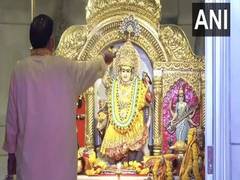 
      
      Navratri day 6: Morning arti at Delhi's Jhandewalan temple,...
      
      