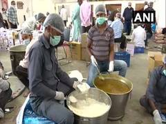 
      
      COVID-19 lockdown: Jhandewalan Temple provides meals to...
      
      