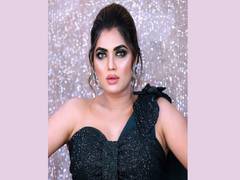 
      
      Makeup artist Jiya Sosa associates with Urvashi Rautela for...
      
      