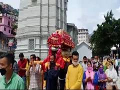 
      
      Special puja performed at Narsingh temple, Joshimath ahead of...
      
      